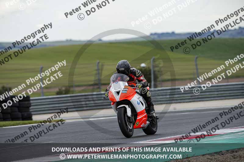 cadwell no limits trackday;cadwell park;cadwell park photographs;cadwell trackday photographs;enduro digital images;event digital images;eventdigitalimages;navarra;no limits trackdays;peter wileman photography;racing digital images;trackday digital images;trackday photos